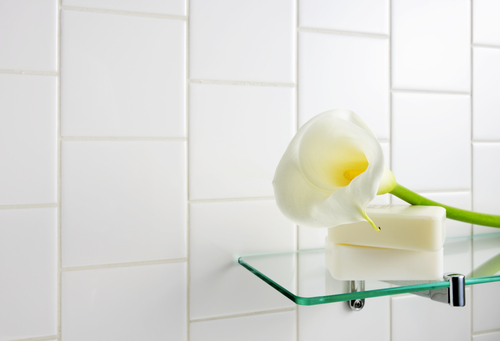 Jazz Up Your Bath with Glass